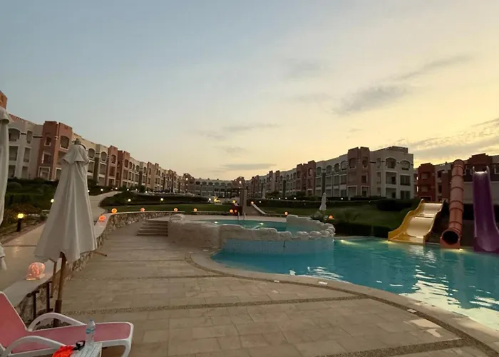 Aparthotel Oyster Bey J1-04 *